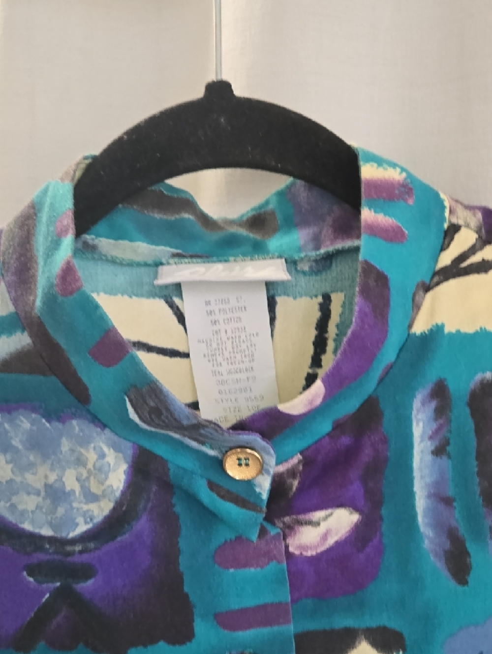 Blair ( Vintage )  In EUC    Teal, Purple & Cream Patterned Button-Front Blouse - Picture 6 of 9